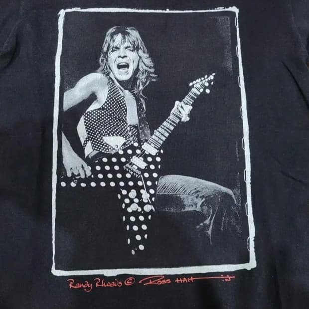 랜디 로즈 by 로스 핼핀 빈티지티셔츠