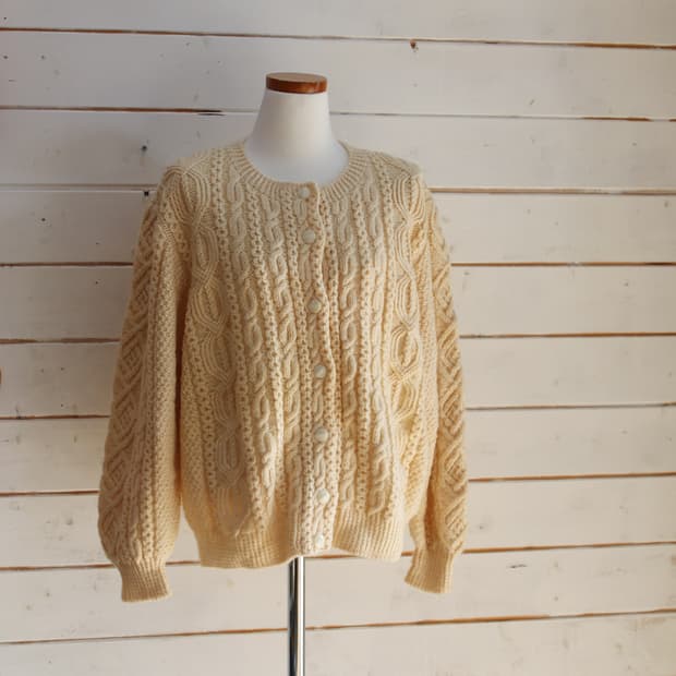 헤비울 꽈배기 니트 가디건 (여성용)