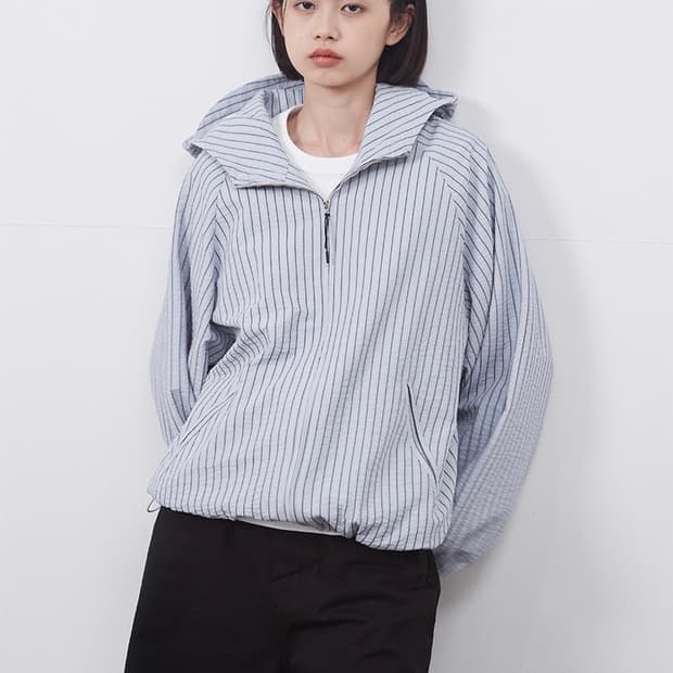 오헤시오 STRIPE HOODED WINDBREAKER JUMPER