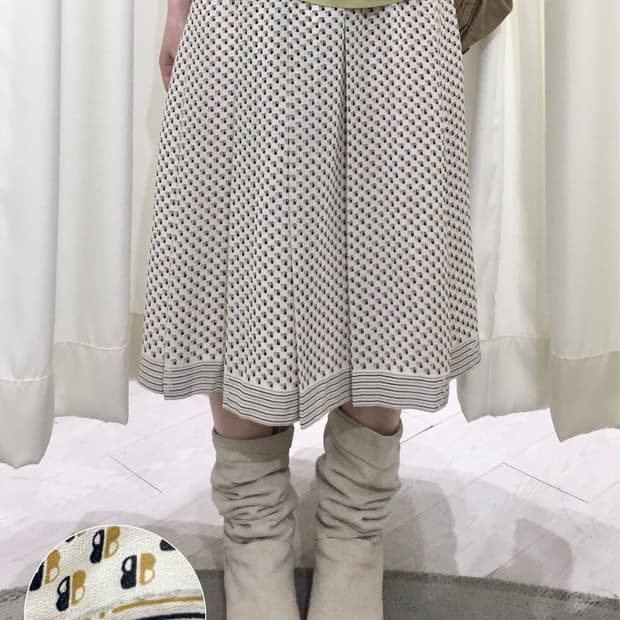 unique pattern skirt