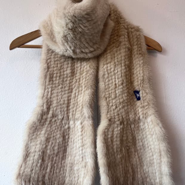 아가타 여성 리얼밍크머플러