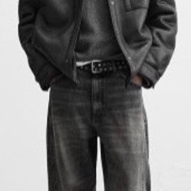 자라 가죽자켓 블랙 판매합니다