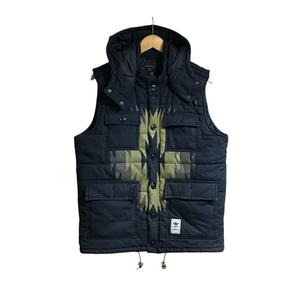 아디다스x네이버후드 콜라보 패딩조끼점퍼