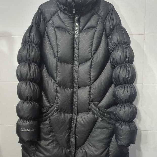 블랙야크 여성 구스롱패딩
