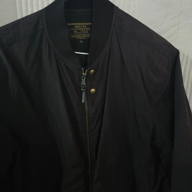 헤지스 블랙 봄버 자켓