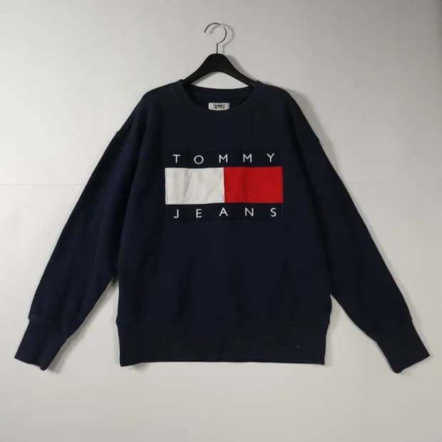 타미힐피거 네이비 빅로고 맨투맨