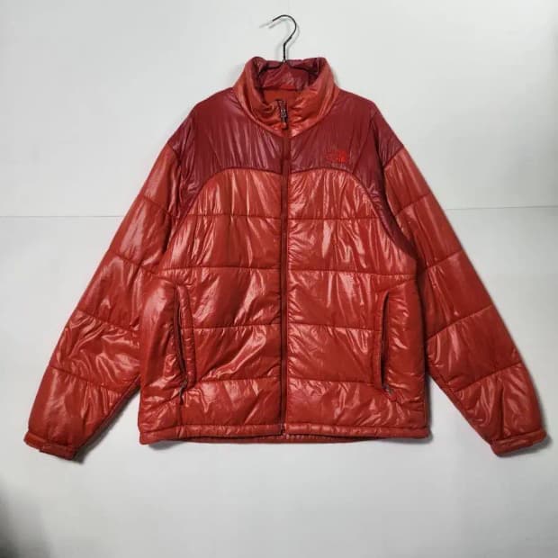 노스페이스 붉은색 패딩 자켓