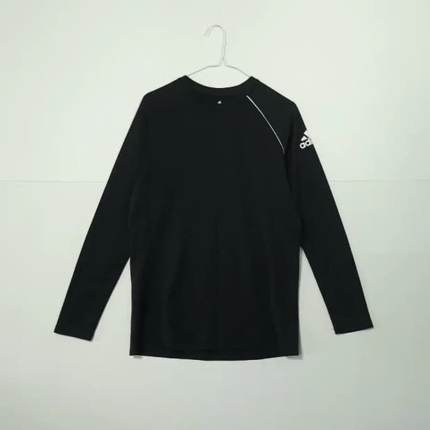 아디다스 블랙 긴팔 티셔츠