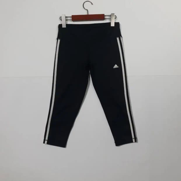 아디다스 삼선 7부 레깅스 블랙