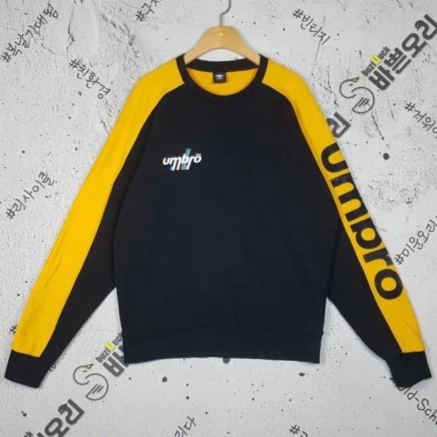 엄브로 UMBRO 맨투맨 블랙 S(90) 2200224