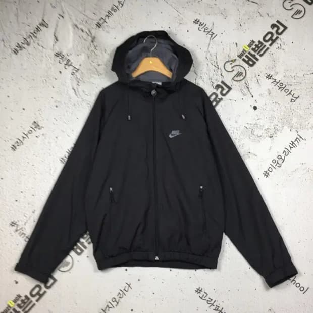 나이키 퓨추라 후드 바람막이 집업 자켓 블랙 M 3800195