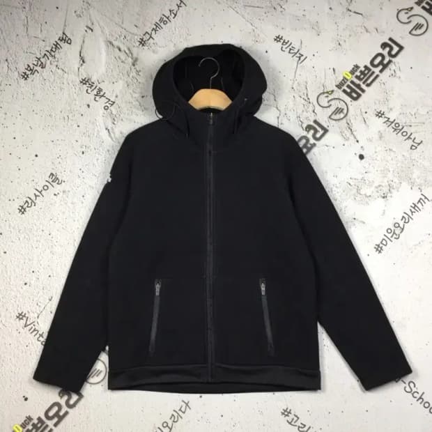 데상트 기모 후리스 후드 집업 점퍼 블랙 M 3400165