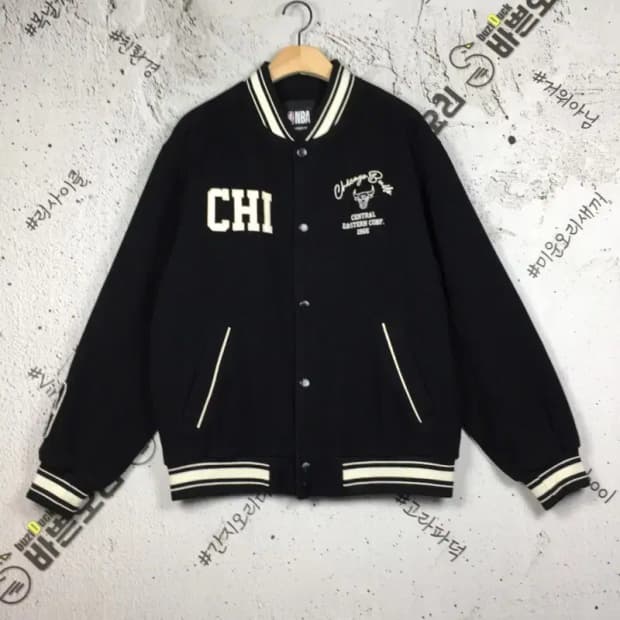 엔비에이 시카고불스 방모 스타디움 바시티 점퍼 블랙 L 3400173