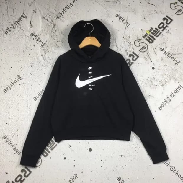 나이키 멀티스우시 크롭 후드티 블랙 S 2300244