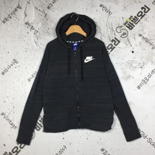 나이키 퓨추라로고 후드 집업 블랙 M 2300250