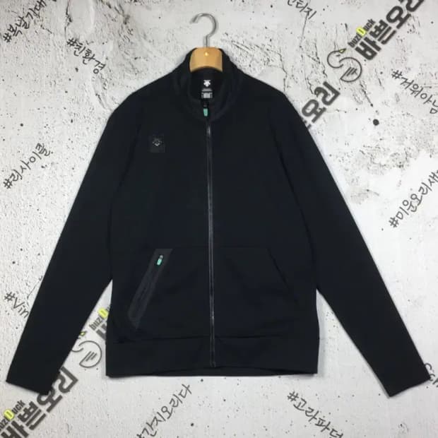 데상트 집업 바람막이 져지 블랙 L 3100264