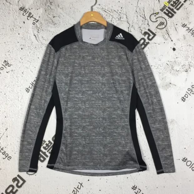 아디다스 테크핏 베이스 이너 긴팔 티 그레이 105 2100177