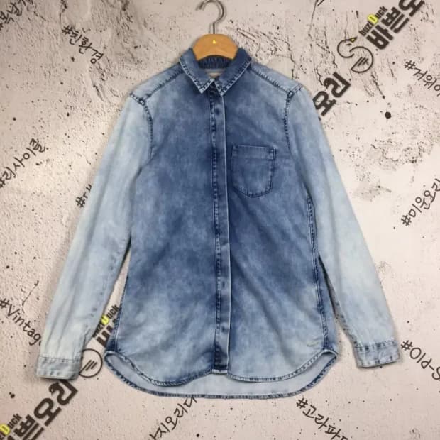 캘빈클라인 여성 데님 셔츠 라이트 블루 XS 1100401