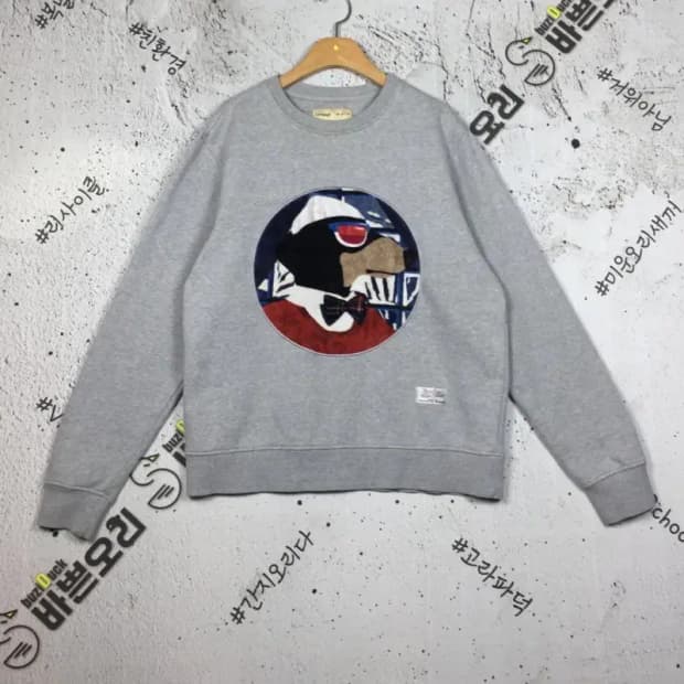 비욘드클로젯 강아지 패치 기모 맨투맨 그레이 M 2200238