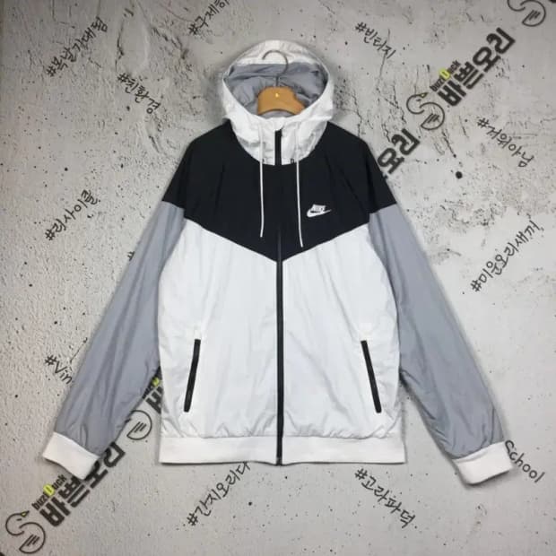 나이키 윈드러너 후드 바람막이 자켓 화이트 L 3800230