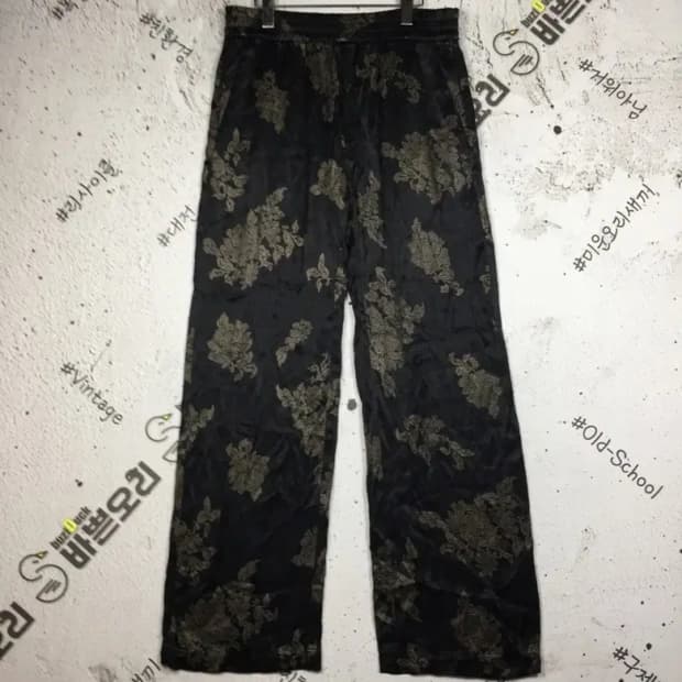 [새상품]자라 ZARA 바지 블랙 L 4400108