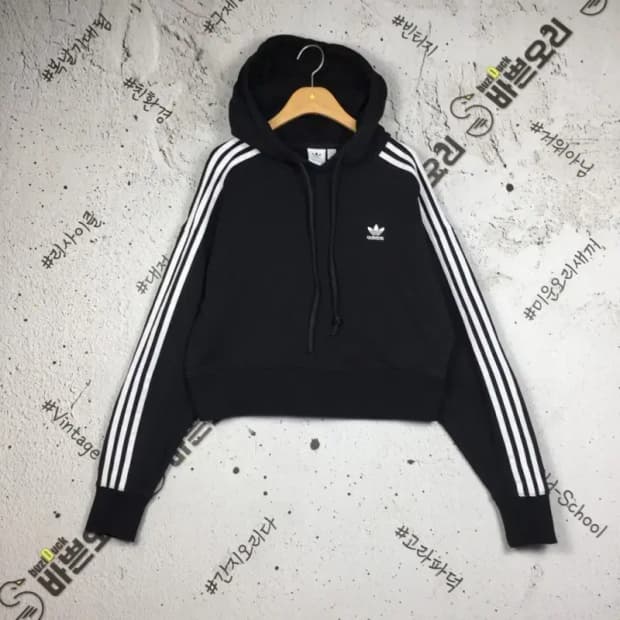 아디다스 여성 크롭 숏 후드티 검흰 블랙 XS 2300259