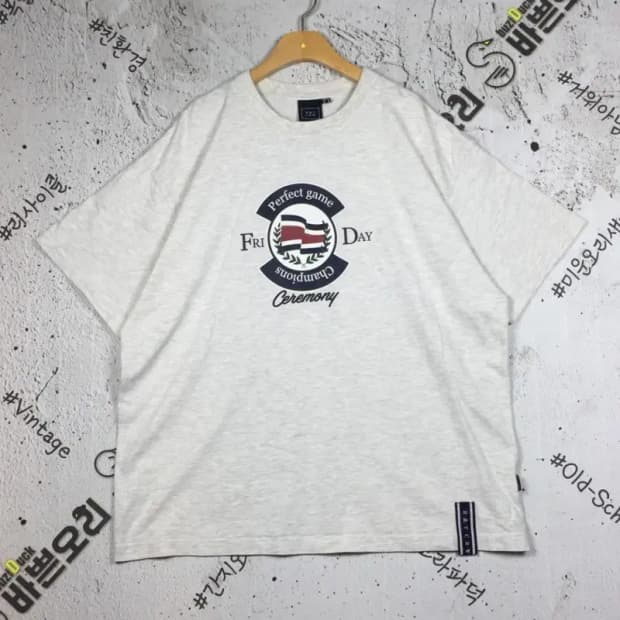 로맨틱크라운 퍼펙트게임 반팔 티 라이트 그레이 XL 1000596