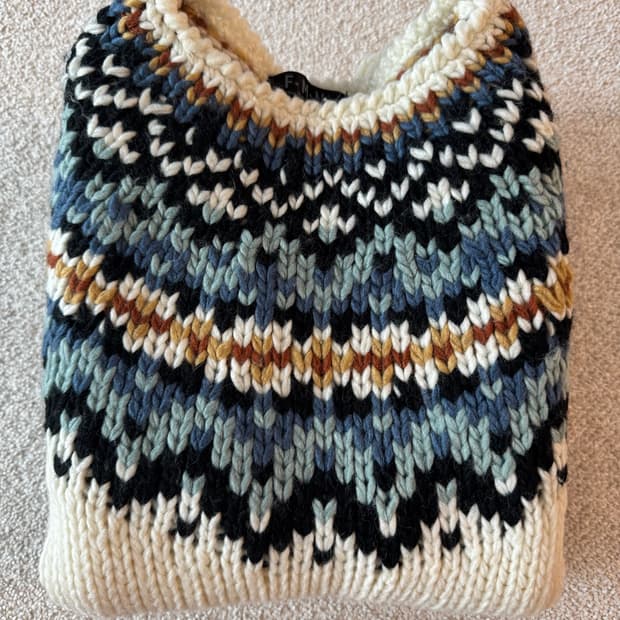 Nordic sweater (M)
