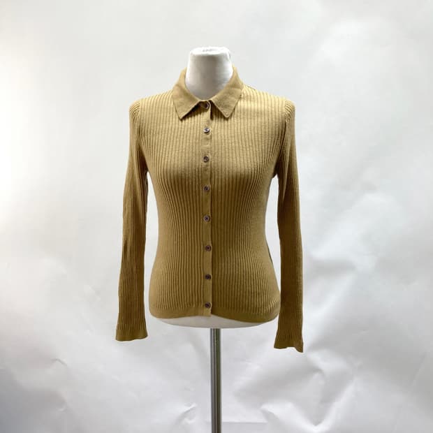 유니클로 여 순모카라니트 황토 M 