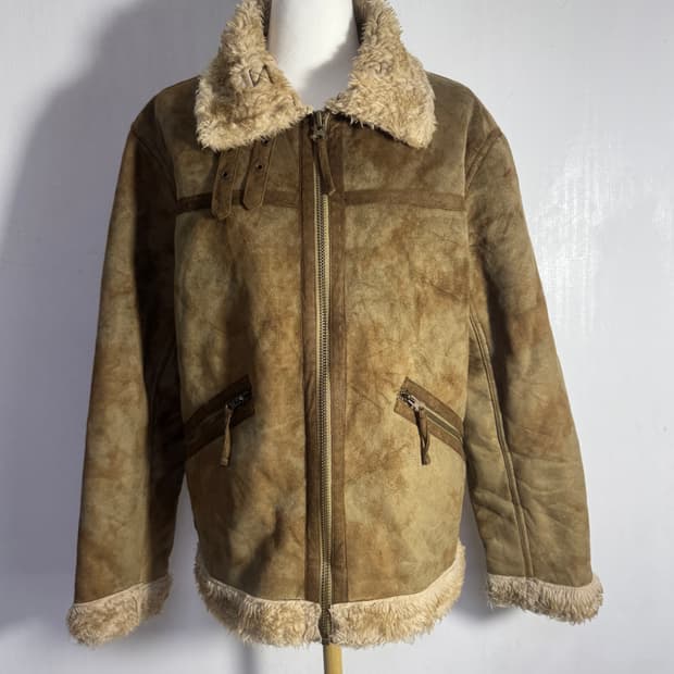 Mac eye 워싱 텍스처 스웨이드 무스탕 자켓