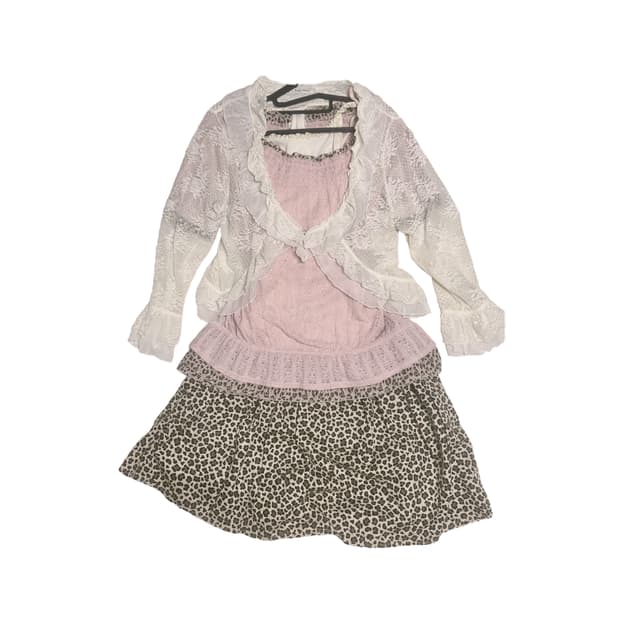 일빈/로걀로맨틱/히메갸루/하치나나/레이스볼레로+핑크원피스 셋업/코디세트