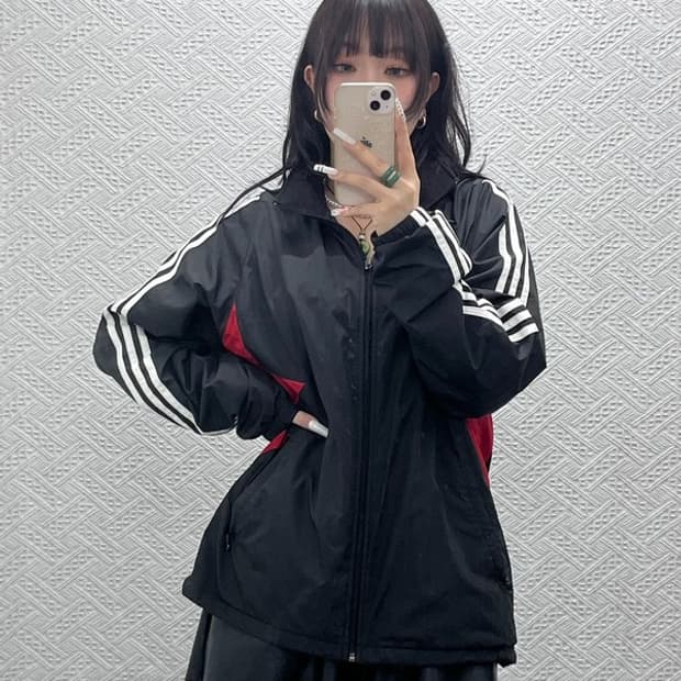 아디다스 올드스쿨 레트로 프레데터 바람막이 자켓 100 C11034