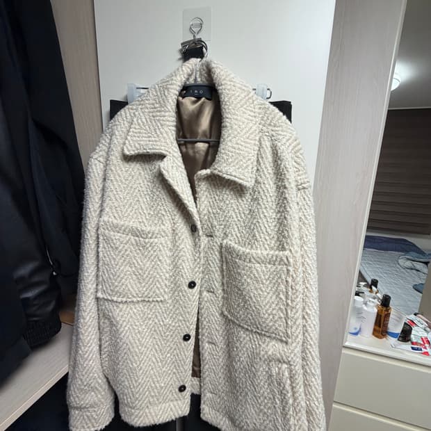 iro paris 헤링본 울 부클 셔츠형 점퍼