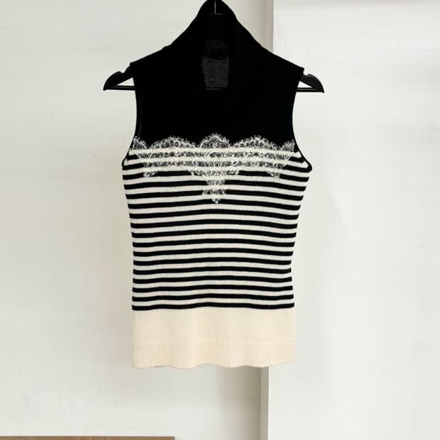 에르마노 설비노 블랙 스트라이프 케시미어 슬리브리스