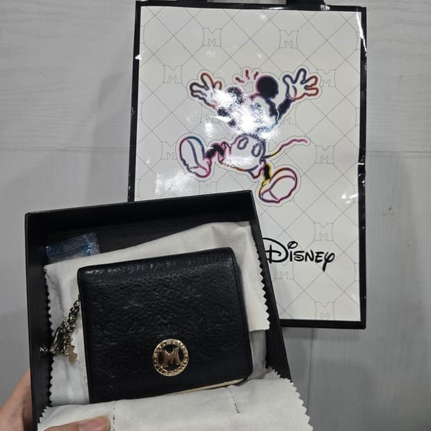 METROCITY 메트로시티 여성 반지갑! 보증서,쇼핑백 있습니다~