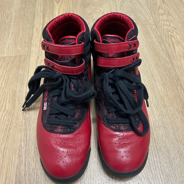 리복 프리스타일 하이 레드 (235)