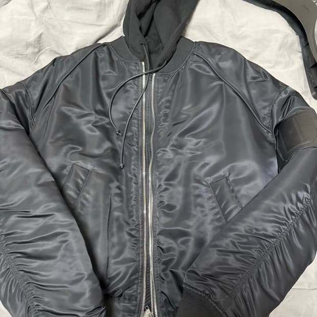 [46] 21FW 준지 시그니처 ma-1 블랙