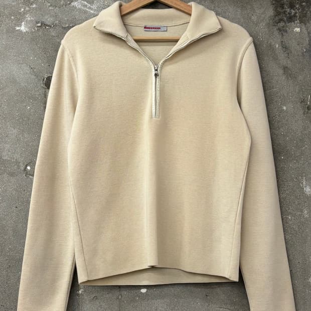 Prada 프라다 아이보리 울 하프집업 니트
