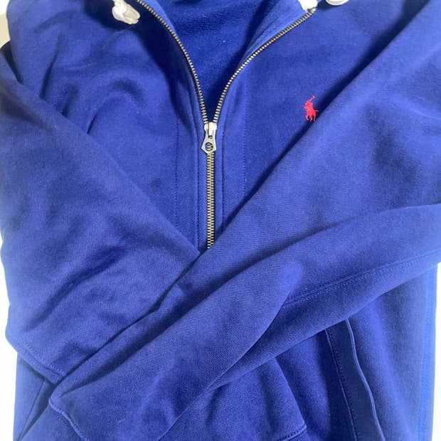 폴로 후드집업