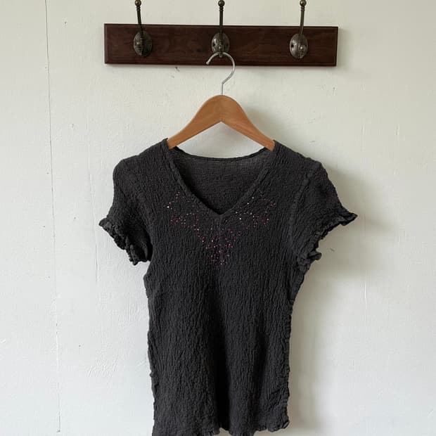 ME Issey Miyake 쭈글이 아트 탑