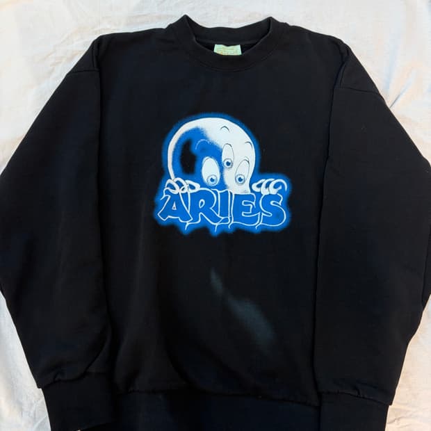 에리즈 캐스퍼 크루넥 스웻셔츠 블랙