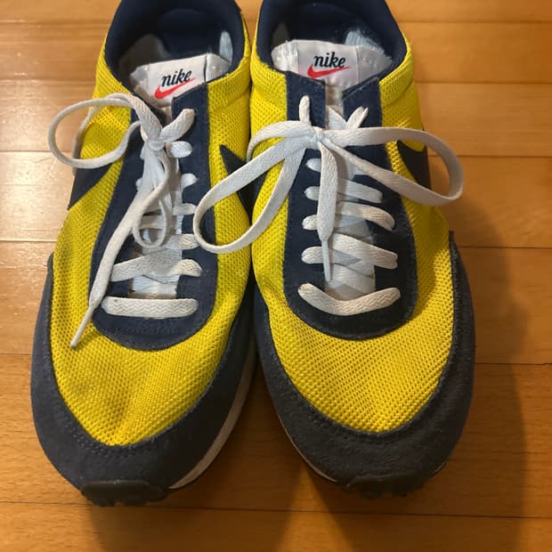 나이키 테일윈드 275