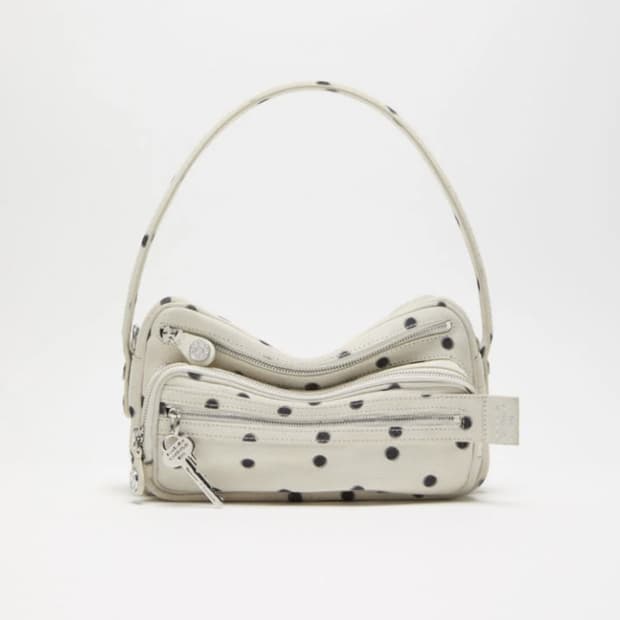 아크네 스튜디오 카메로 숄더백 도트