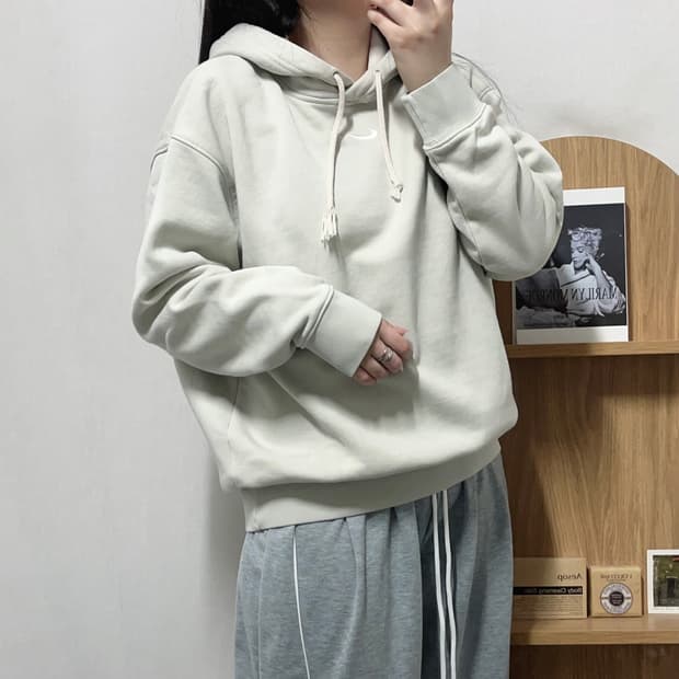 [정품] 나이키 멜란지그레이 중앙스우시 기모 후드티 [ M ]