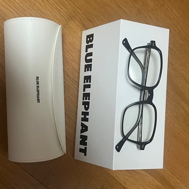 블루엘리펀트 audrey black