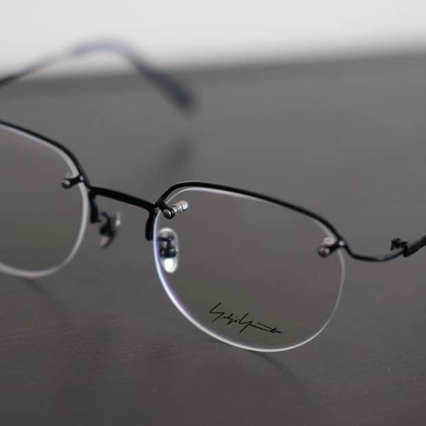 요지야마모토 반무테 안경