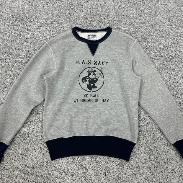 Hobo and Sailor V스티치 스웻셔츠