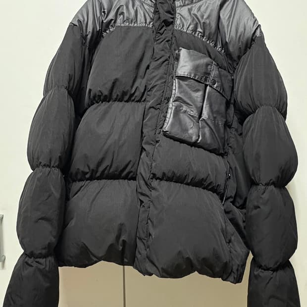 Cp컴퍼니 크롬R 고글 패딩