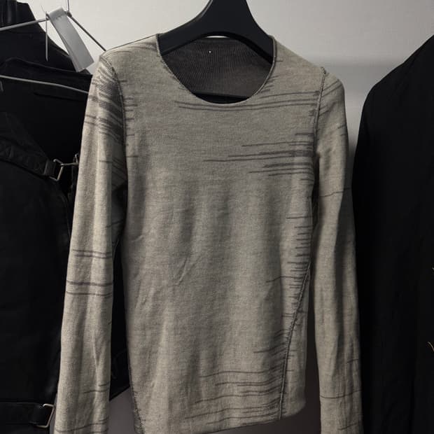 LABEL UNDER CONSTRUCTION  리버시블 니트 슬리브s