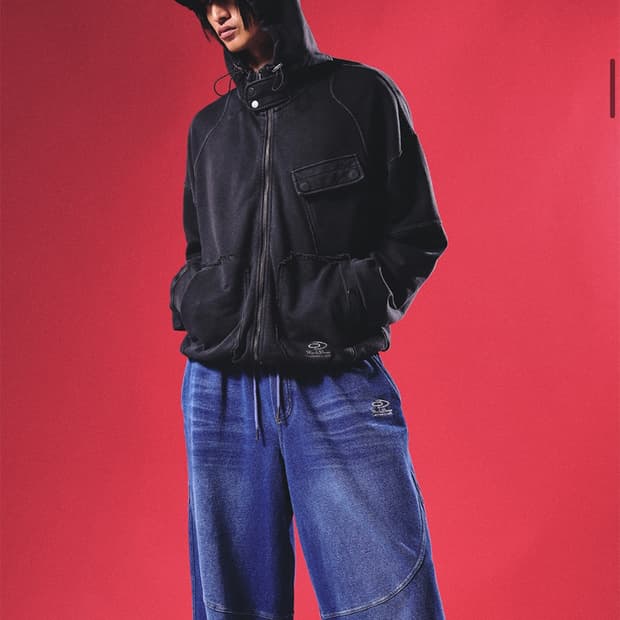 트래블 후드집업